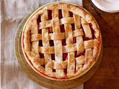 Strawberry Rhubarb Pie
