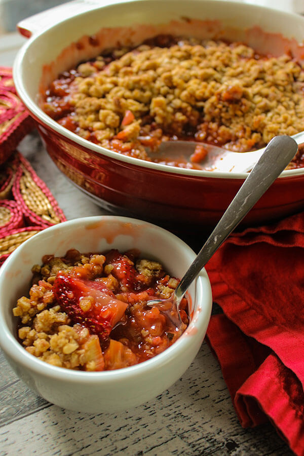 Strawberry Rhubarb Crisp
