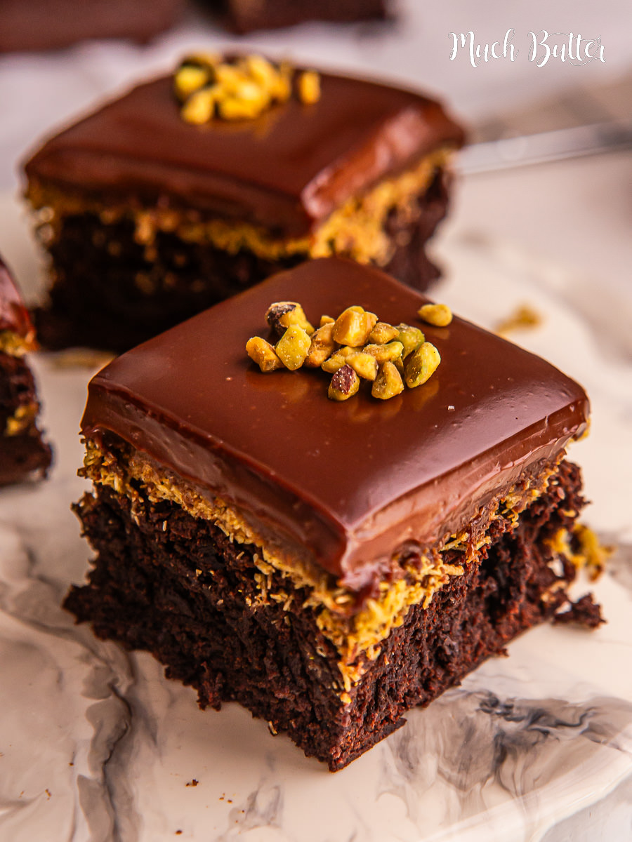 Pistachio Kunafa Brownies