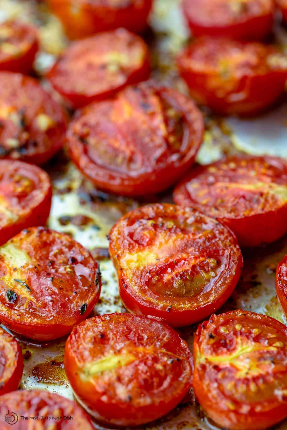 Quick Roasted Tomatoes with Garlic and Thyme