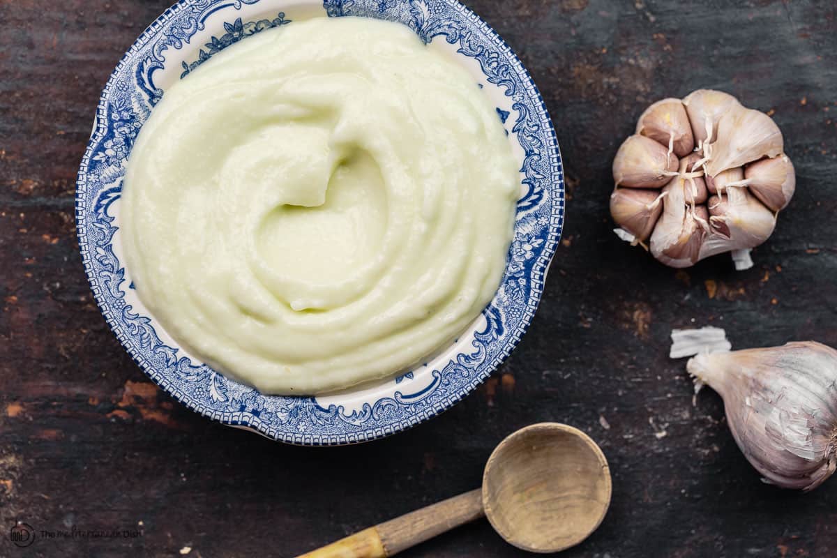 Toum Garlic Sauce Recipe