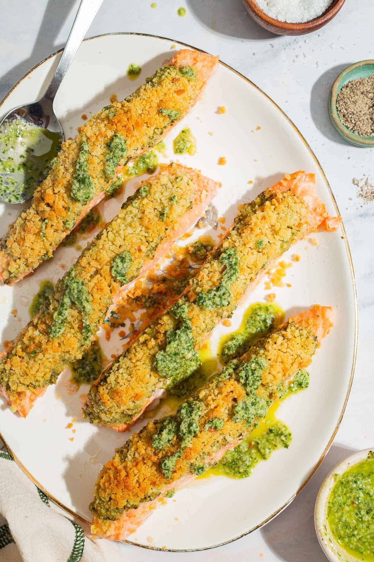 Pesto Salmon with Crispy Breadcrumbs