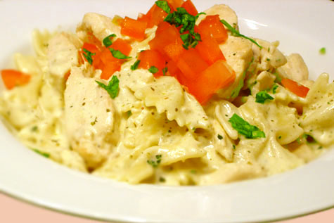 Creamy Chicken Pesto Pasta