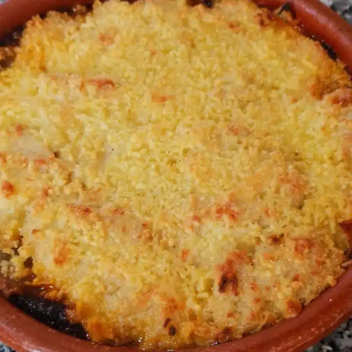 Catalonian Christmas Cannelloni Recipe (Canelones Gratinados)