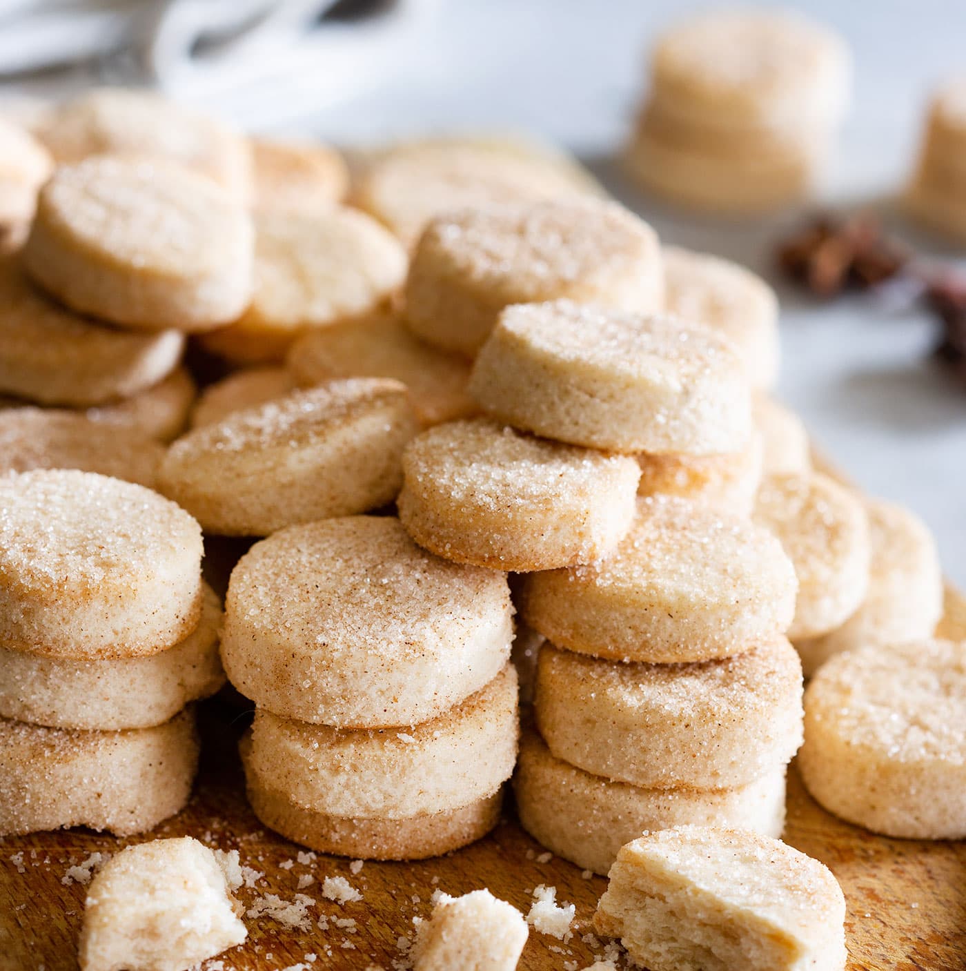 Pan de Polvo (Mexican Shortbread Cookies)