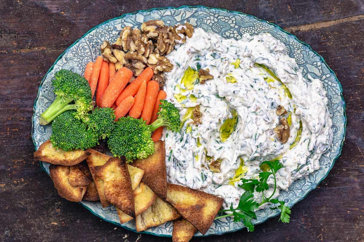 Spinach Greek Yogurt Dip Recipe with Walnuts